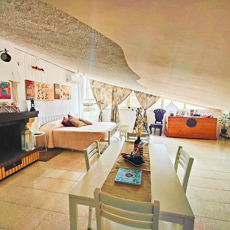 O' Frechete! Apartment Sulmona Bagian luar foto